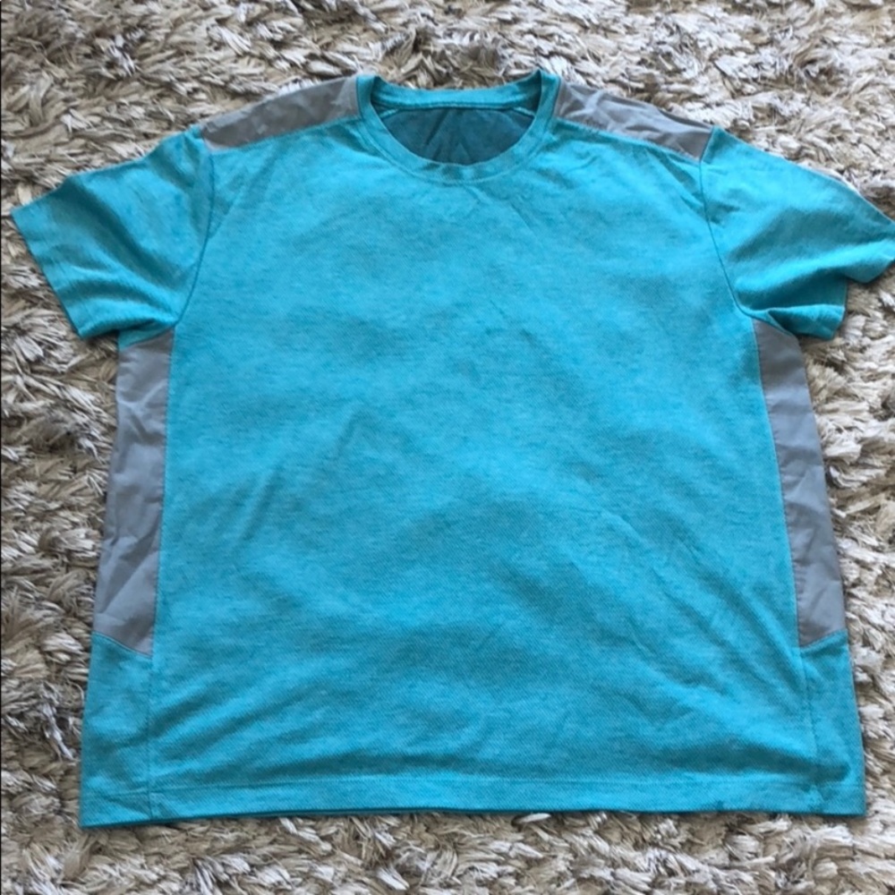 Lululemon men’s top